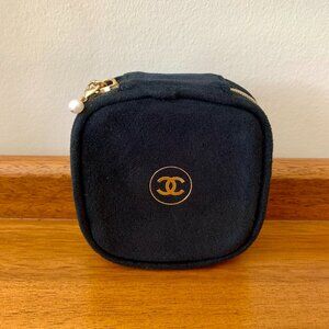 Chanel Beauty Velvet Black Makeup Mirror Case